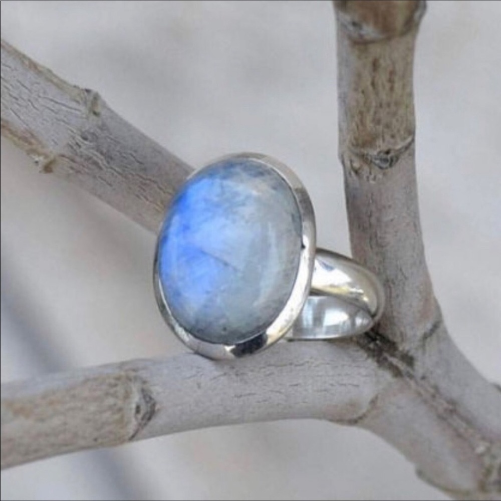 Simulated Moonstone Ring - Picture 2 of 3